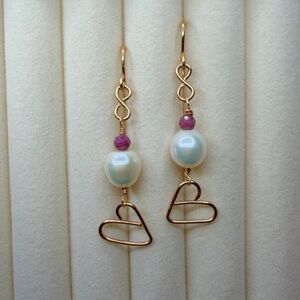 Tourmaline Pearl Heart Earrings